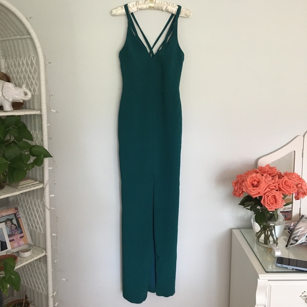 🎉Full length formal attire dress-Must go!! - Picture 15 of 15